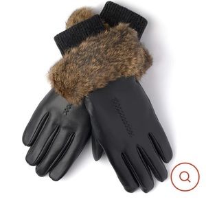 Manitoba Mukluks Fur trim leather gloves